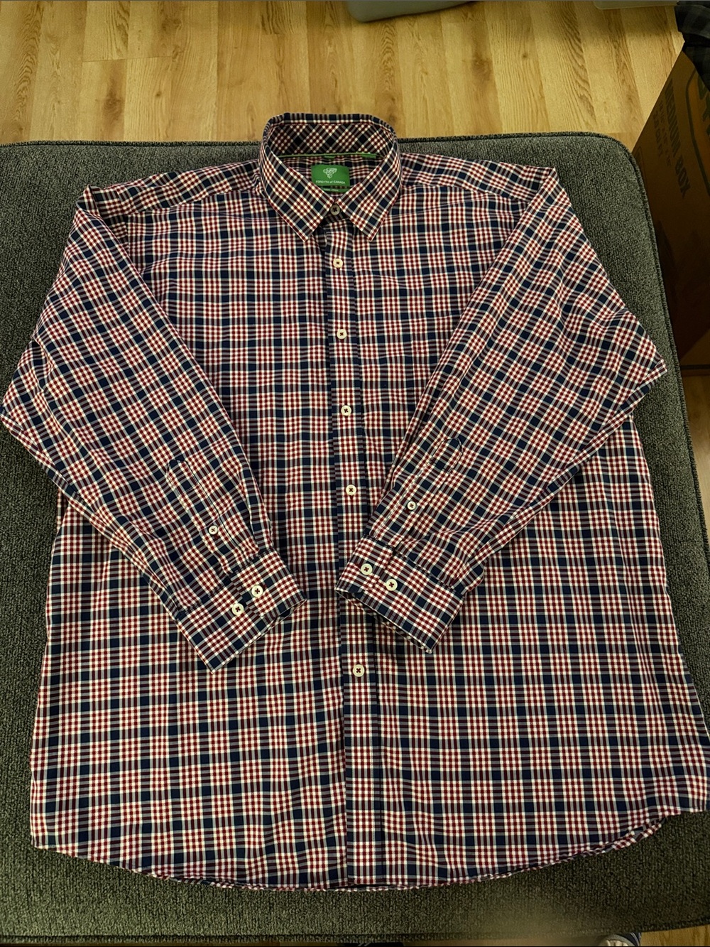 Men's Plaid Button-Down Cotton Shirt in Navy and Red - Forsyth of Canada